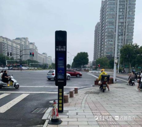 智能交警亮相張店街頭，24小時監(jiān)管刷臉實時曝光，開啟智能交通新時代